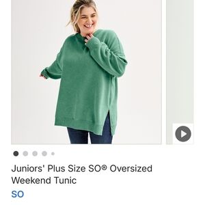 SO Women's Plus Size Green Tunic Sweatshirt